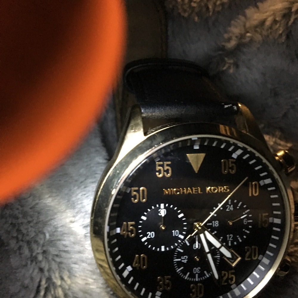 Michael kors watch - Picture 2 of 3